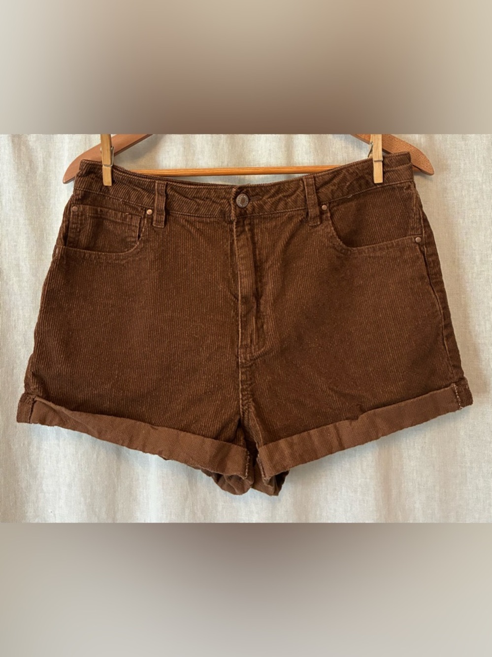 Indigo Rising Brown Corduroy High Rise Shorts Women's Size 9/29 100% Cotton